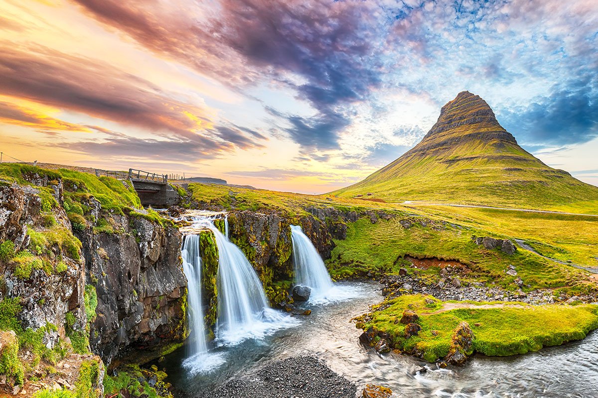Kirkjufellfoss waterval in IJsland
