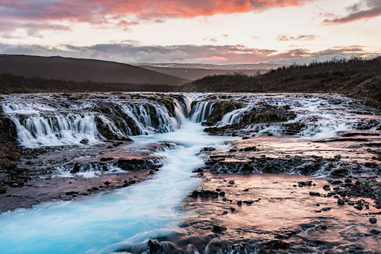 De Brúarfoss waterval in IJsland