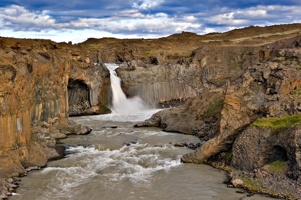 Aldeyjarfoss waterval in het noorden van IJsland