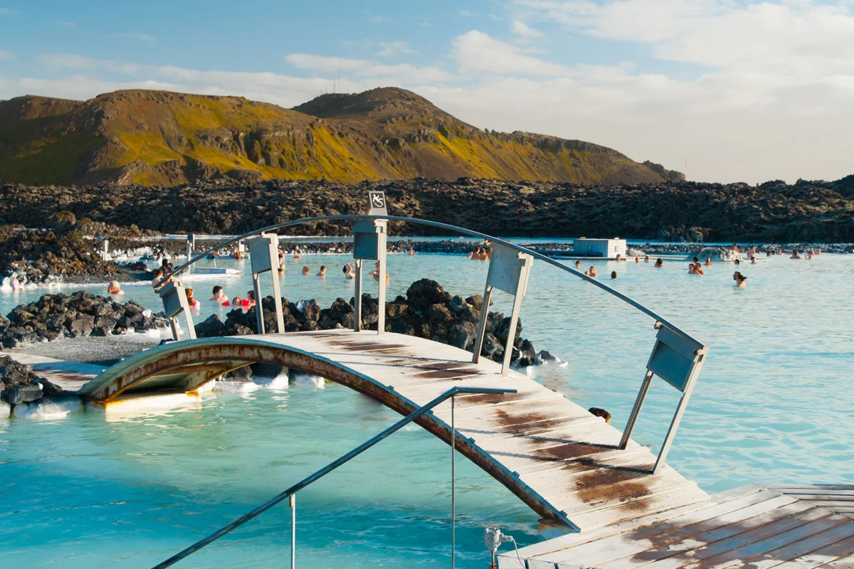 Zwemmen in de Blue Lagoon in IJsland
