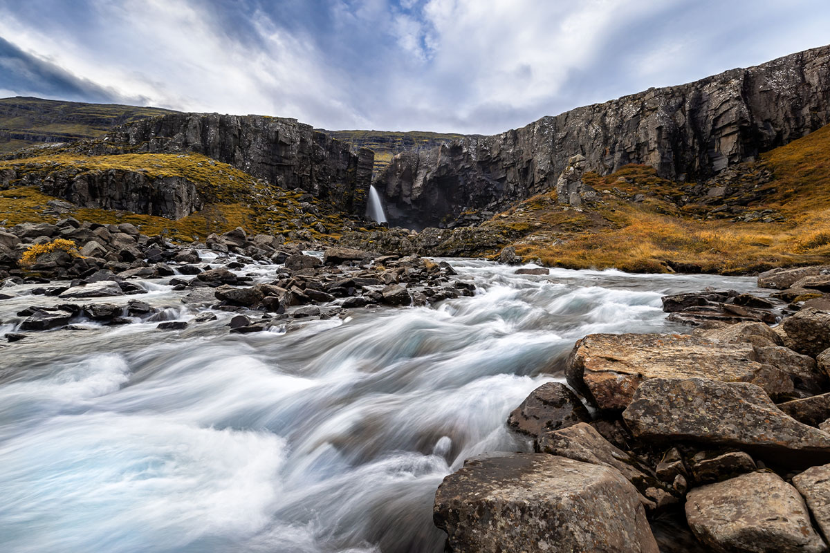 De Folaldafoss waterval in IJsland