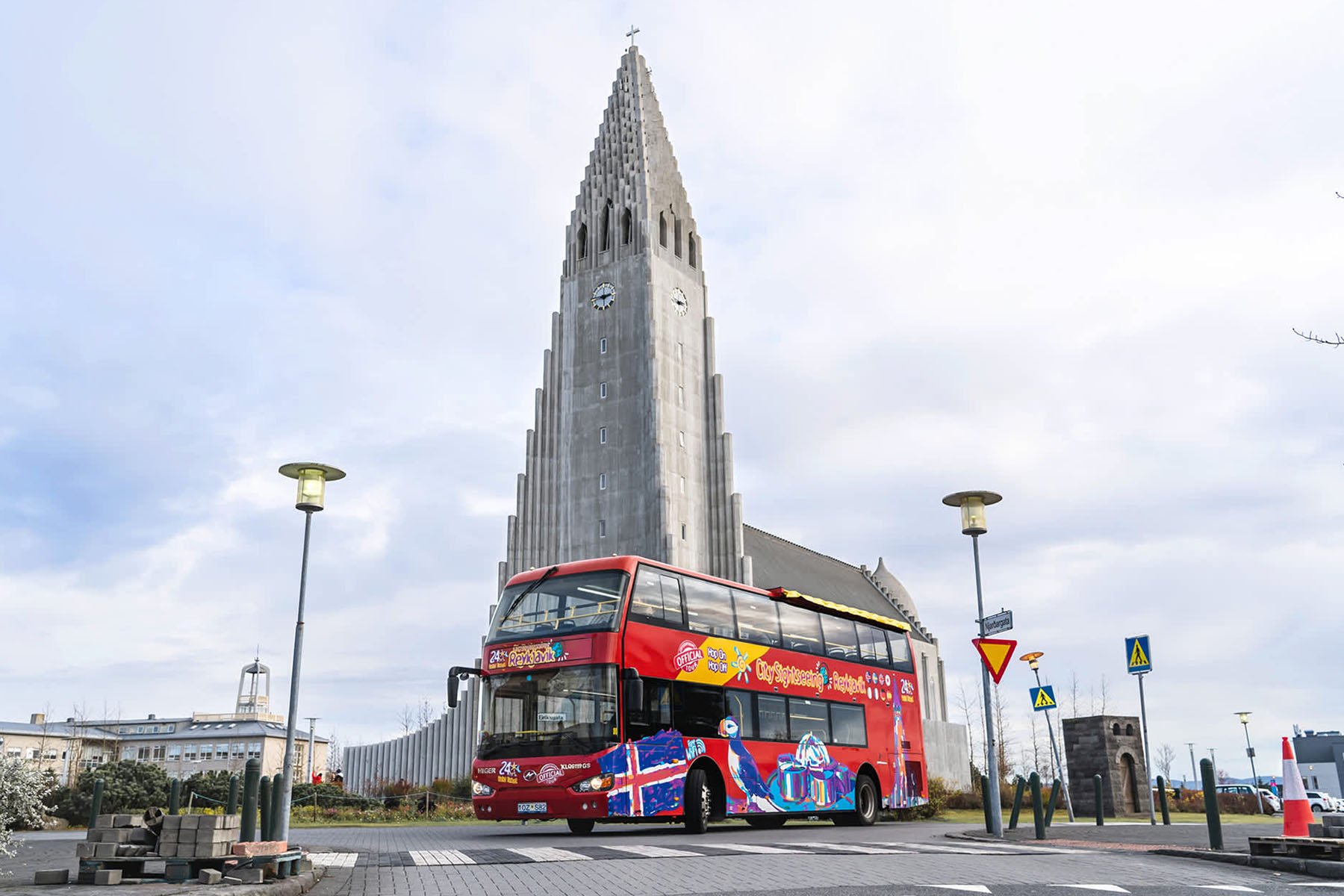 Hop-on hop-off bus Reykjavik