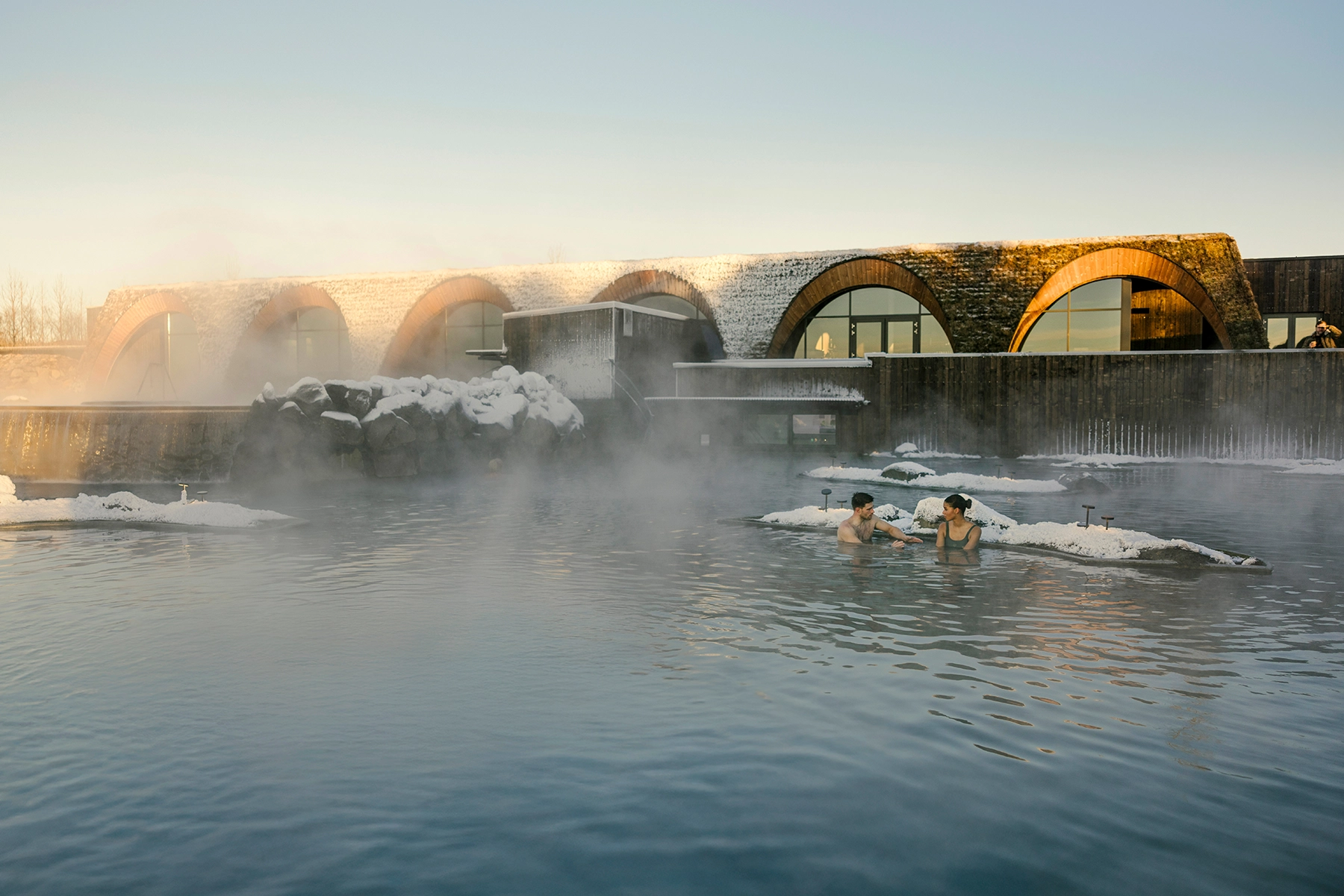 De geothermische baden van de Laugarás Lagoon in IJsland