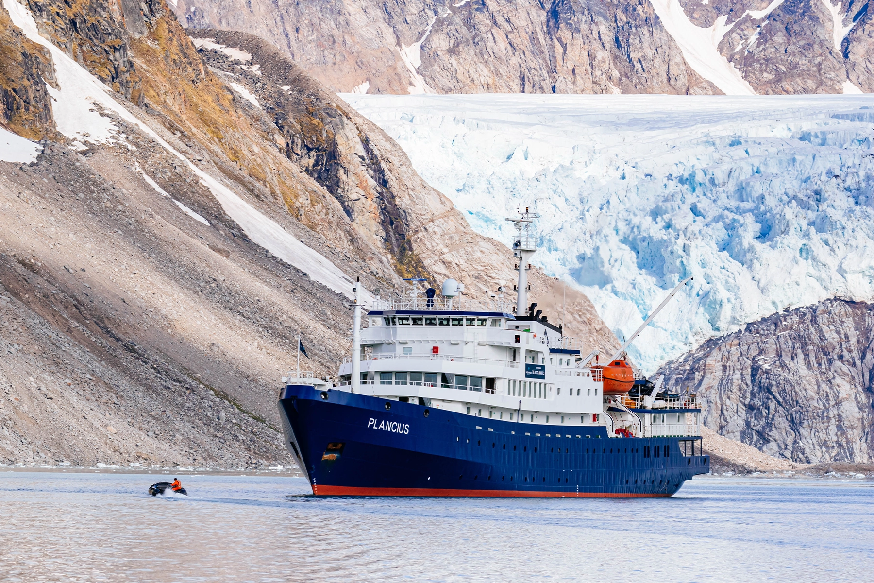 Oceanwide Expeditions in IJsland en het poolgebied